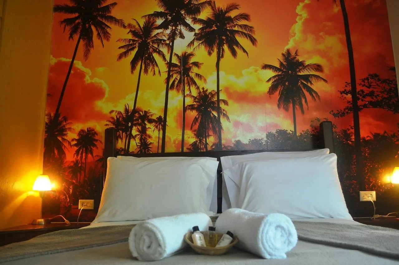Leatherback Lodge Eco B&B Salybia
